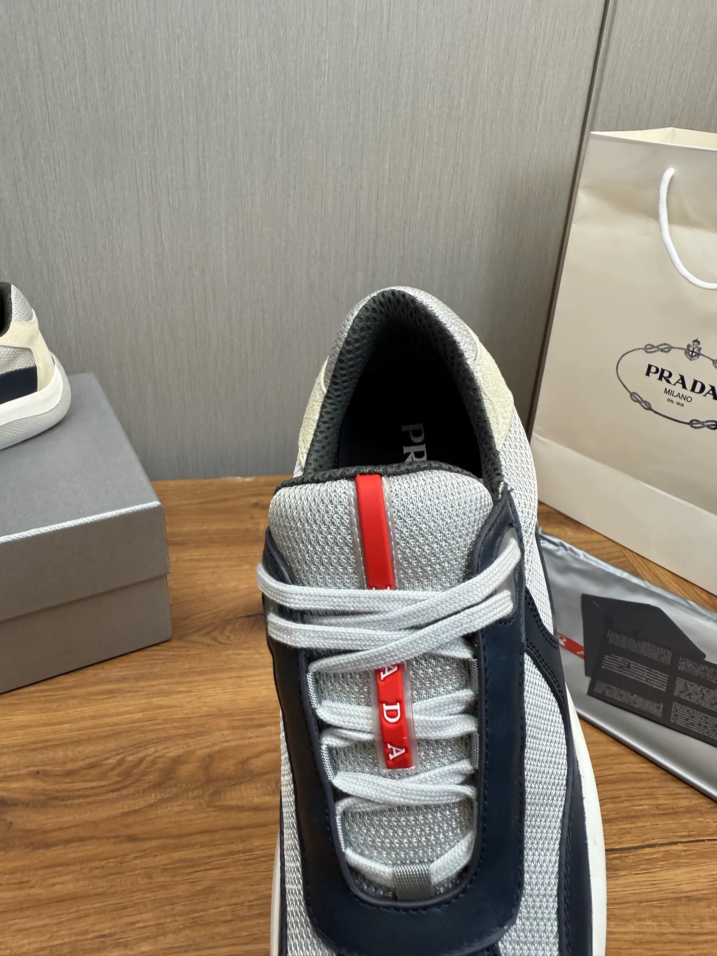 Men's shoes 💰560💰 [PRADA] Men's shoes are popular in the counter, official website is synchronized, 1 high-quality shipment ✔️Original cowhide upper + cowhide lining, 1🆚1 replica, original sole, 38-45 (45 customized, non-refundable)